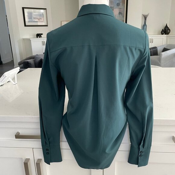 RW&CO. Button Down Long Sleeve Polyester Jersey Shirt Green Sz XS NWT - Picture 11 of 13